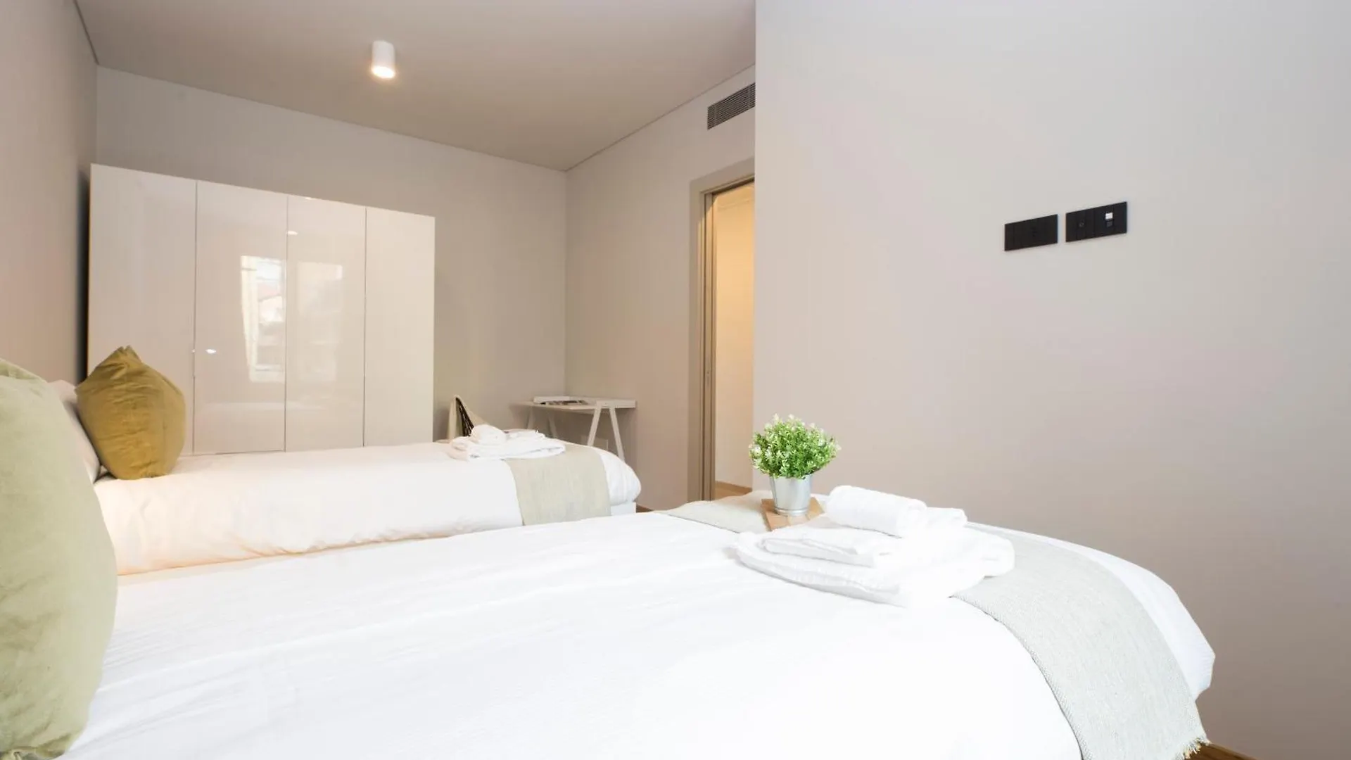 Apartment Casaviva - Stylish Retreat With Parking In Rapallo